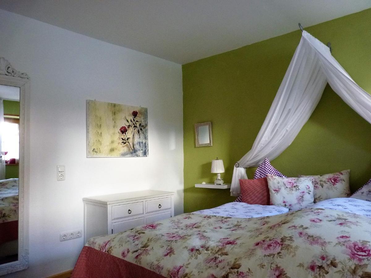 Rosenhof Apartment *